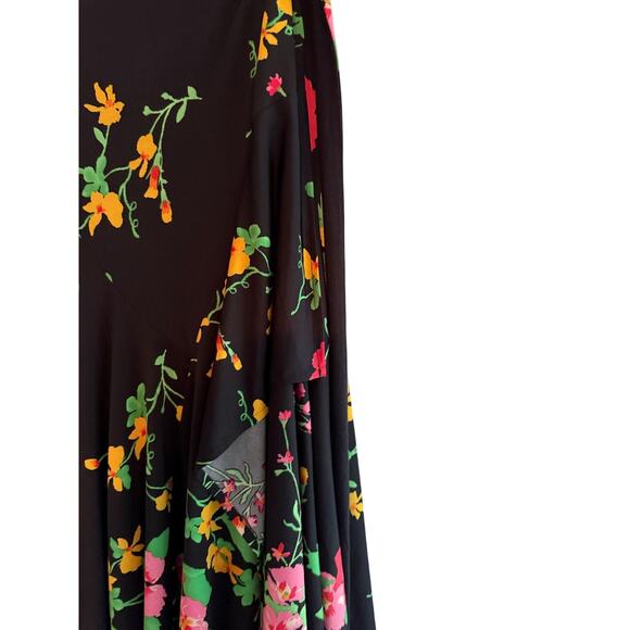 NWOT Cabi Sophia Drama Floral Wrap Skirt Size S - Picture 3 of 5
